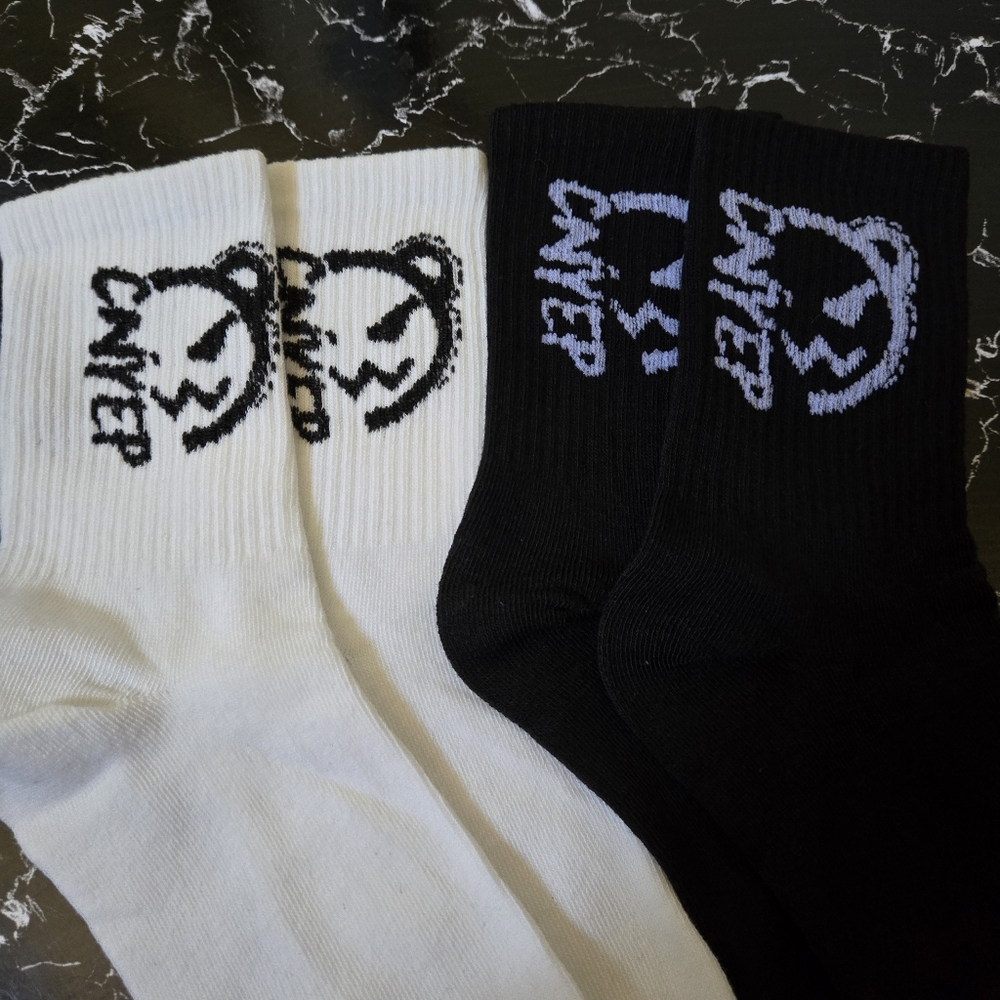 🍒🍒 (Bundle Only) 2 Pairs Graffiti Ankle Socks